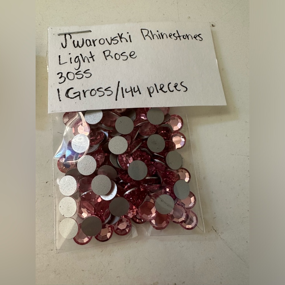 Swarovski Light Rose Rhinestones